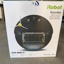 Excellent Condition iRobot Roomba 694 Robot Vacuum – Gently Used (3 Months)