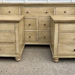Bedroom Set DELIVERY AVAILABLE 