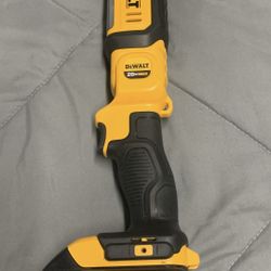 Dewalt Flashlight With Battery $60 Firm 