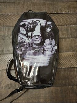 Rock Rebel Famousr Monsters Coffin Purse