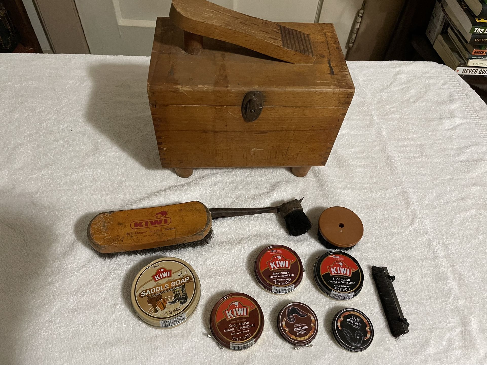 Vintage Shoe Shine Kit 