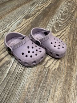 Crocs