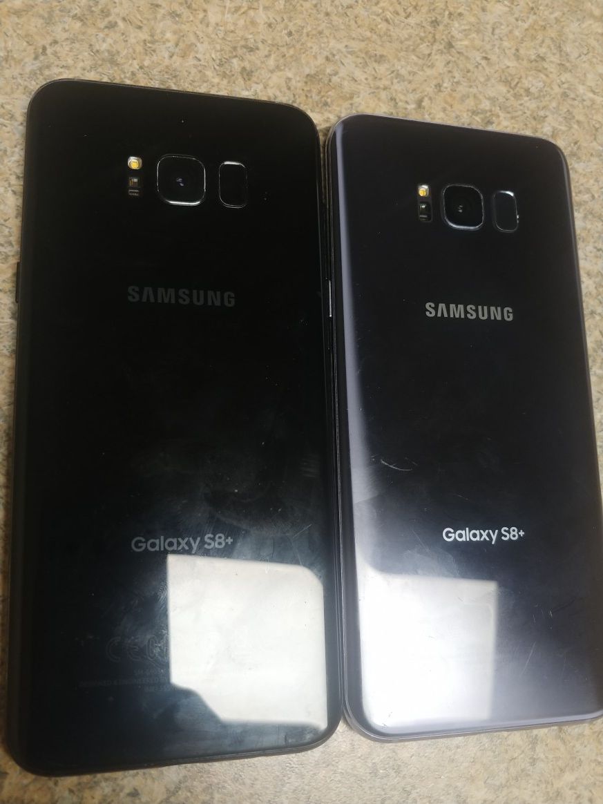TWO S8 PLUSES. BOTH BLOCKED ON TMOBILE. BOTH HAVE SMALL CRACKS ON RIGHT CORNER SEE PICS $125 EACH