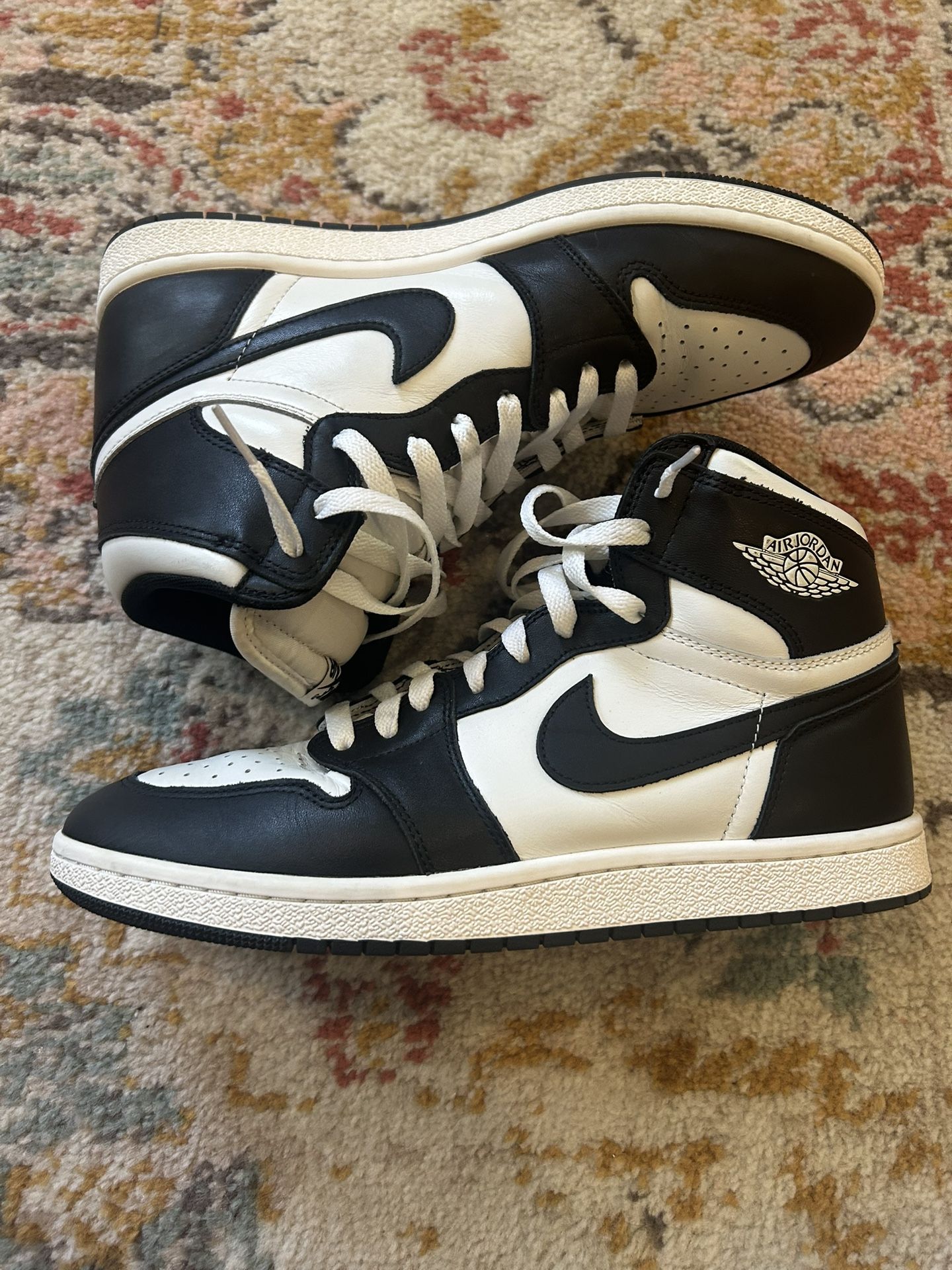 Air Jordan 1 Retro OG Hi