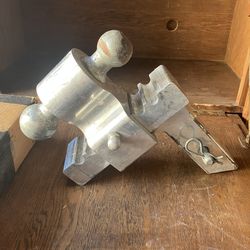 Heavy Duty Trailer Hitch