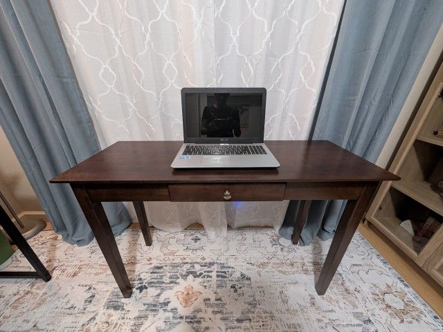 Small Desk/SmallConsole Table