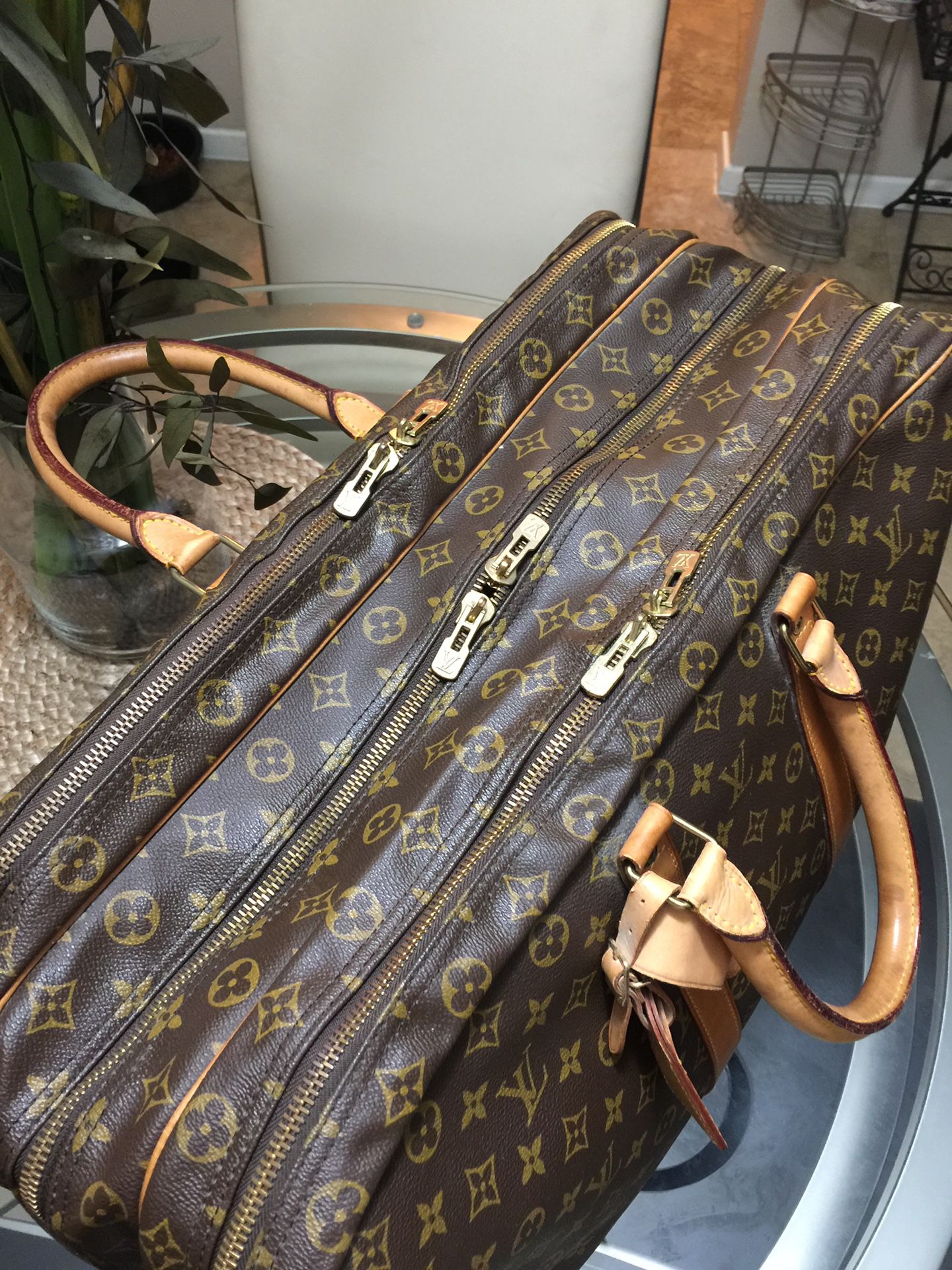 Louis Vuitton Sac 3 Poches 55 for Sale in North Richland Hills, TX