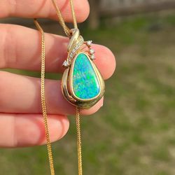 Solid 14k Vintage Huge Opal & VS Diamonds Pendant (chain already sold)