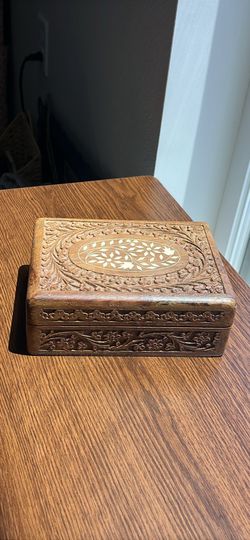 Vintage Hand-Carved Wooden Jewelry Box with Floral Inlay