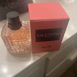 Valentino perfume 