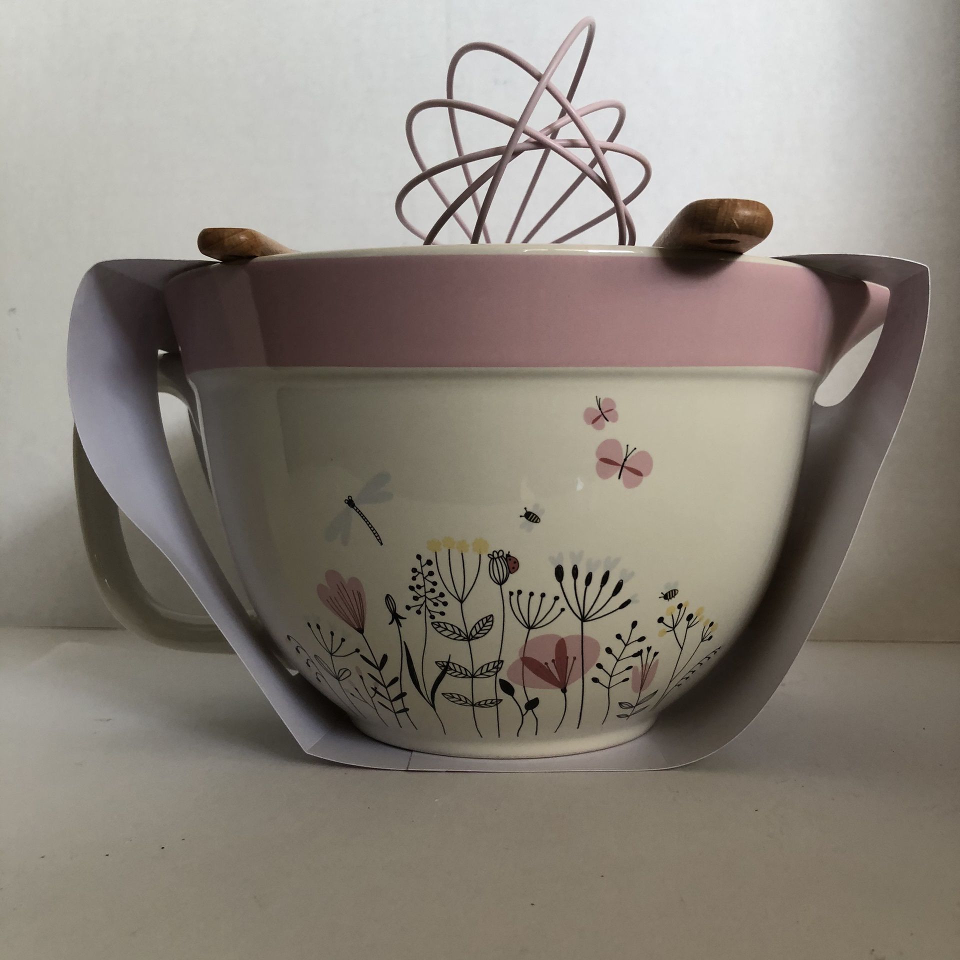 🙋‍♀️ Spring Mixing Bowl and Utensils
