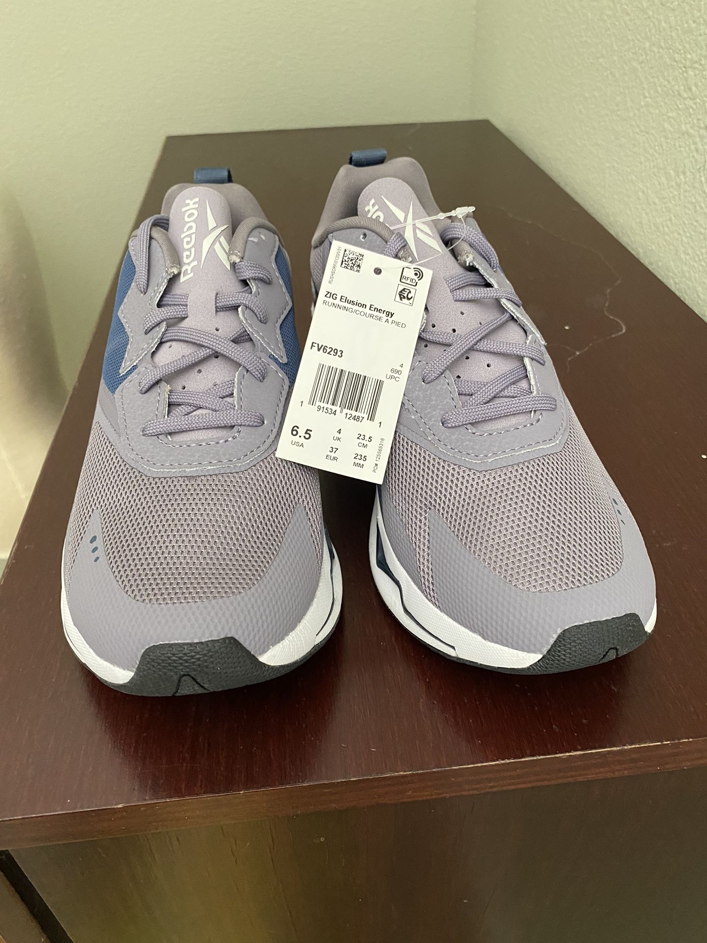 Brand New Reebok Women’s ZIG Elusion Energy Running Shoes-Size 6.5