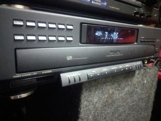 Phillips 5 disc CD player