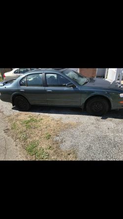 1997 Nissan maxima runs and drive no tittle 204k