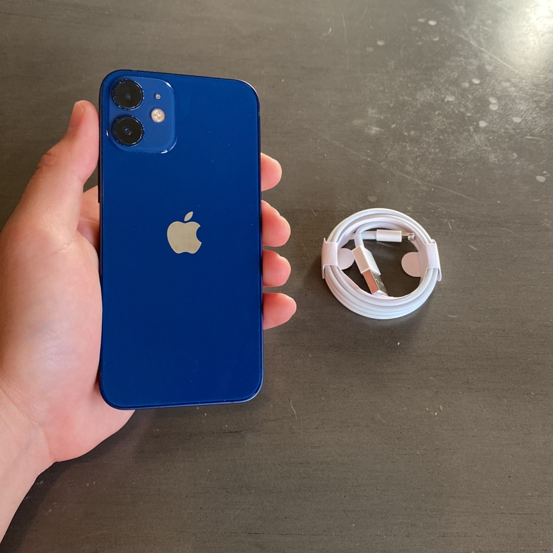 iPhone 12 Mini 64 GB Unlocked 