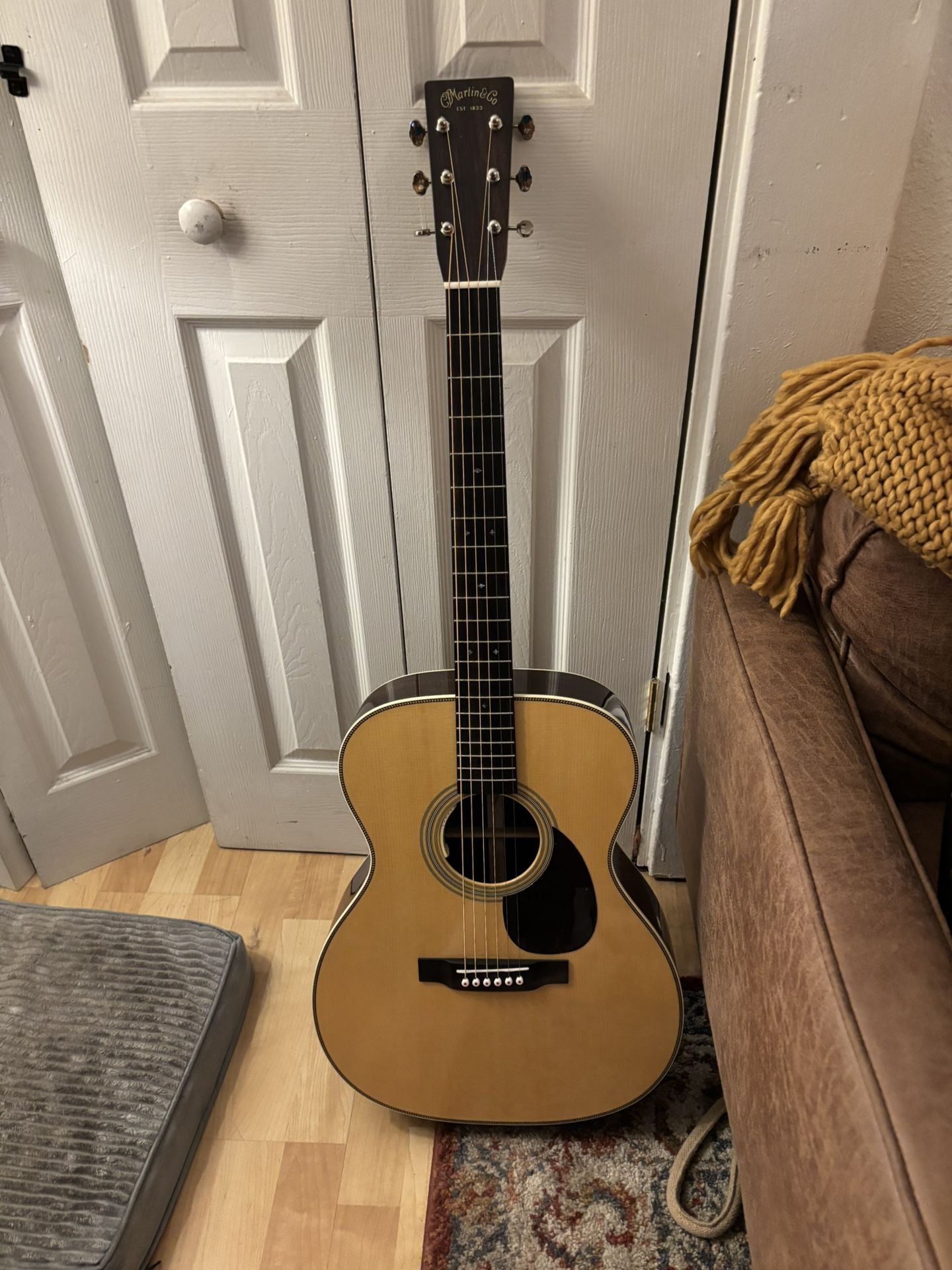 Martin OM-28
