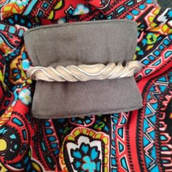 Vintage Art Deco Sterling Silver Cuff Bracelet (Heavy 43.09grams)