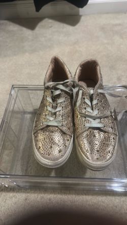 Girls Shoe Size 3 Gold Sparkle