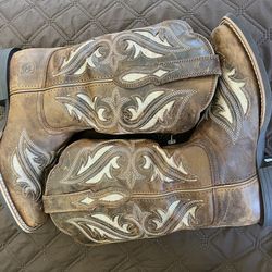 Brand New Ariat Boots!!!!