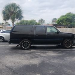 2002 Chevrolet Suburban