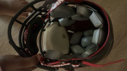 Riddell speed bucket size medium black and red