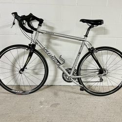Specialized Sequoia Road Bike - Excellent Condition 