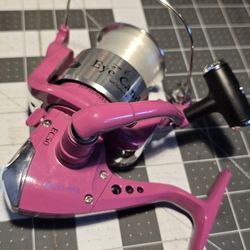 Pinnacle Eye Candy Pink Fishing Reel 