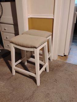 24" barstools