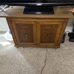 TV Stand/cabinet