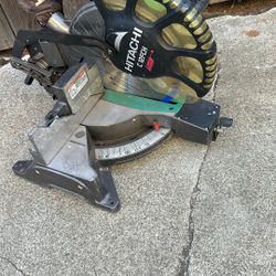Hitachi Corded Miter. Saw