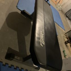 Flat Weight Bench 