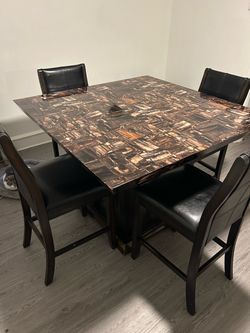 Counter Height Dining Table Set with 4 Chairs