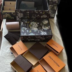 $123  +60 Shopping  Bags Boxes Luxury High-End Gucci Tom Ford Louis Vuitton Dior Jimmy Choo Chanel Empty Pawn Shop Secondhand Thrift Consignment
