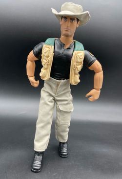 1998 Hasbro G.I. Joe Jointed Action Figure Doll Net Trapper 12"
