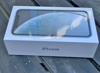 Apple iPhone XR-64GB Unlocked $450