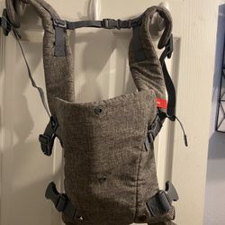 Baby carrier
