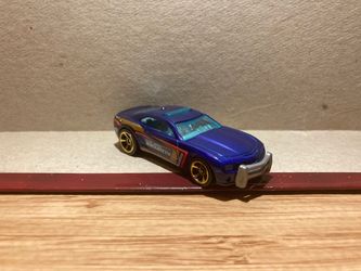 Hot Wheels Loose / Chevy Camaro / Car Meet Security