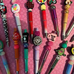 Pens Made With Beads & Toppers 