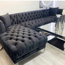 Sectional Black 