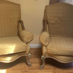 Living Room Chairs 