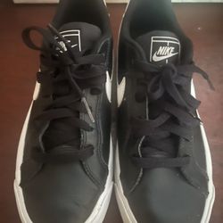 Women’s Nike