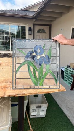Stained glass flower