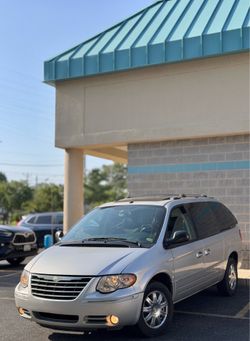 2007 Chrysler Town & Country