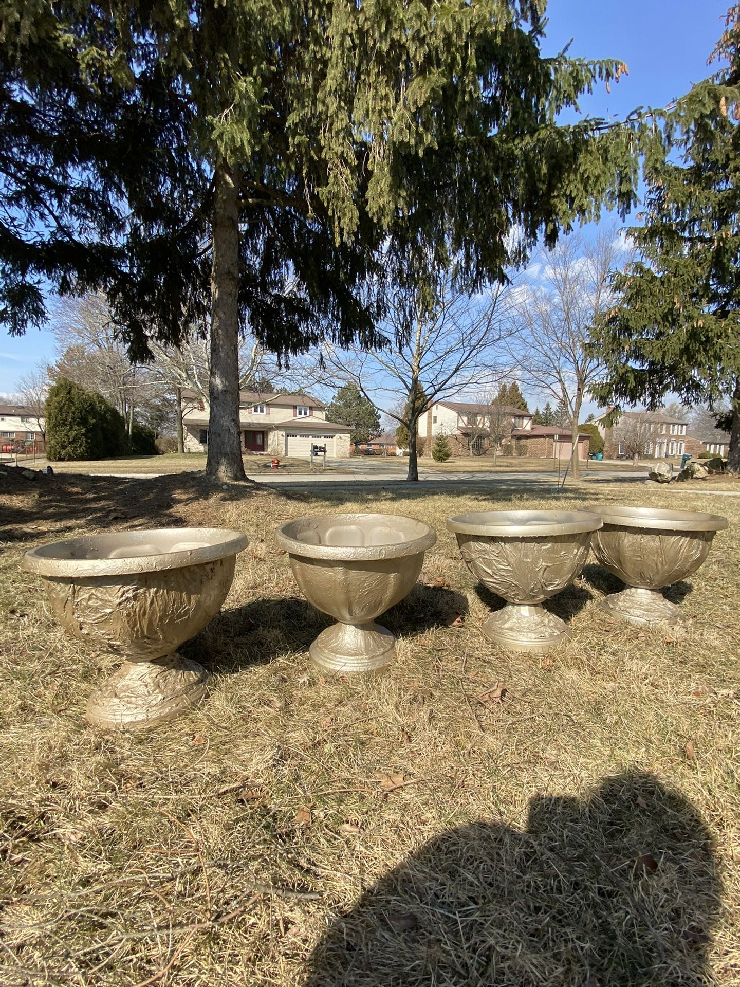 Very Beautiful gorgeous 4 Pots For Flower ๐ธ