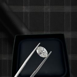 2.01 Carat lab-grown certified oval Shape Diamond 💍