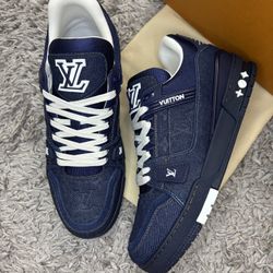 Louis Vuitton Shoe Size 8