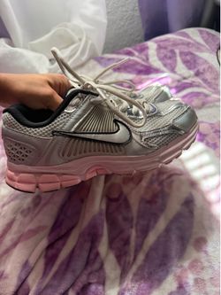 Nike Vomero 5 Pink