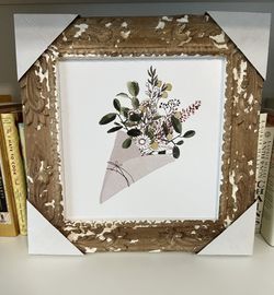 Brand New 13.5”x13.5” Floral Boquet Wall Art in Distressed Frame Farmhouse Style Decor