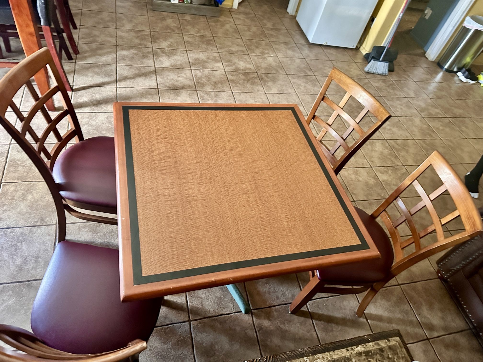 Dining Table & 4 Chairs