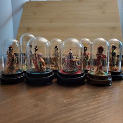 Vintage Minature Japanese Figurines